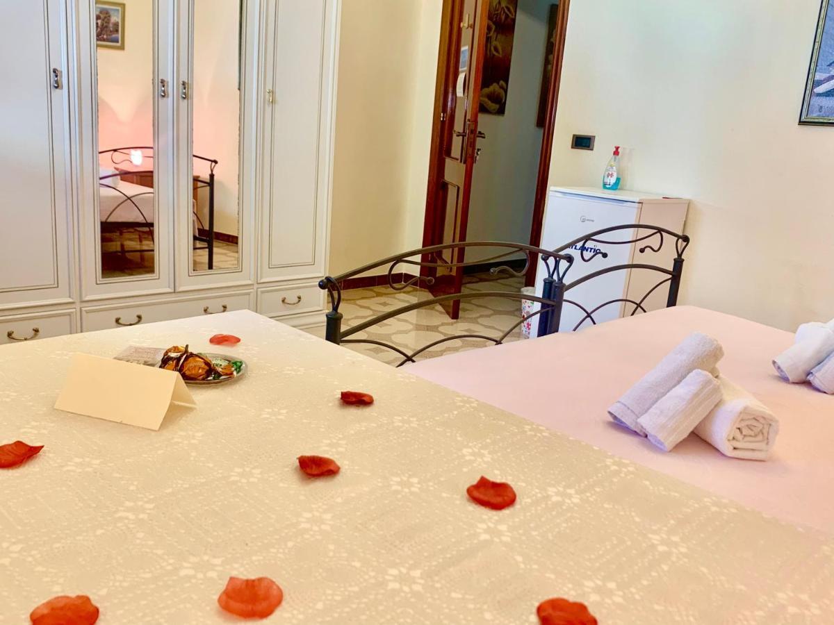 Bed & Breakfast Acquamarina Castro  Exterior foto