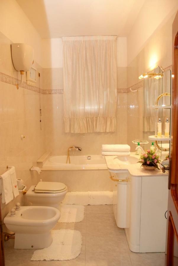 Bed & Breakfast Acquamarina Castro  Exterior foto