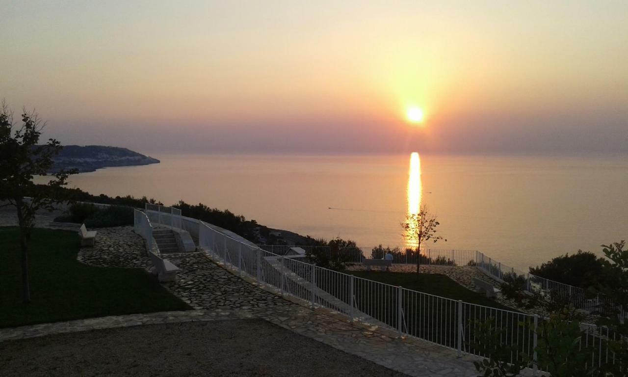 Bed & Breakfast Acquamarina Castro  Exterior foto